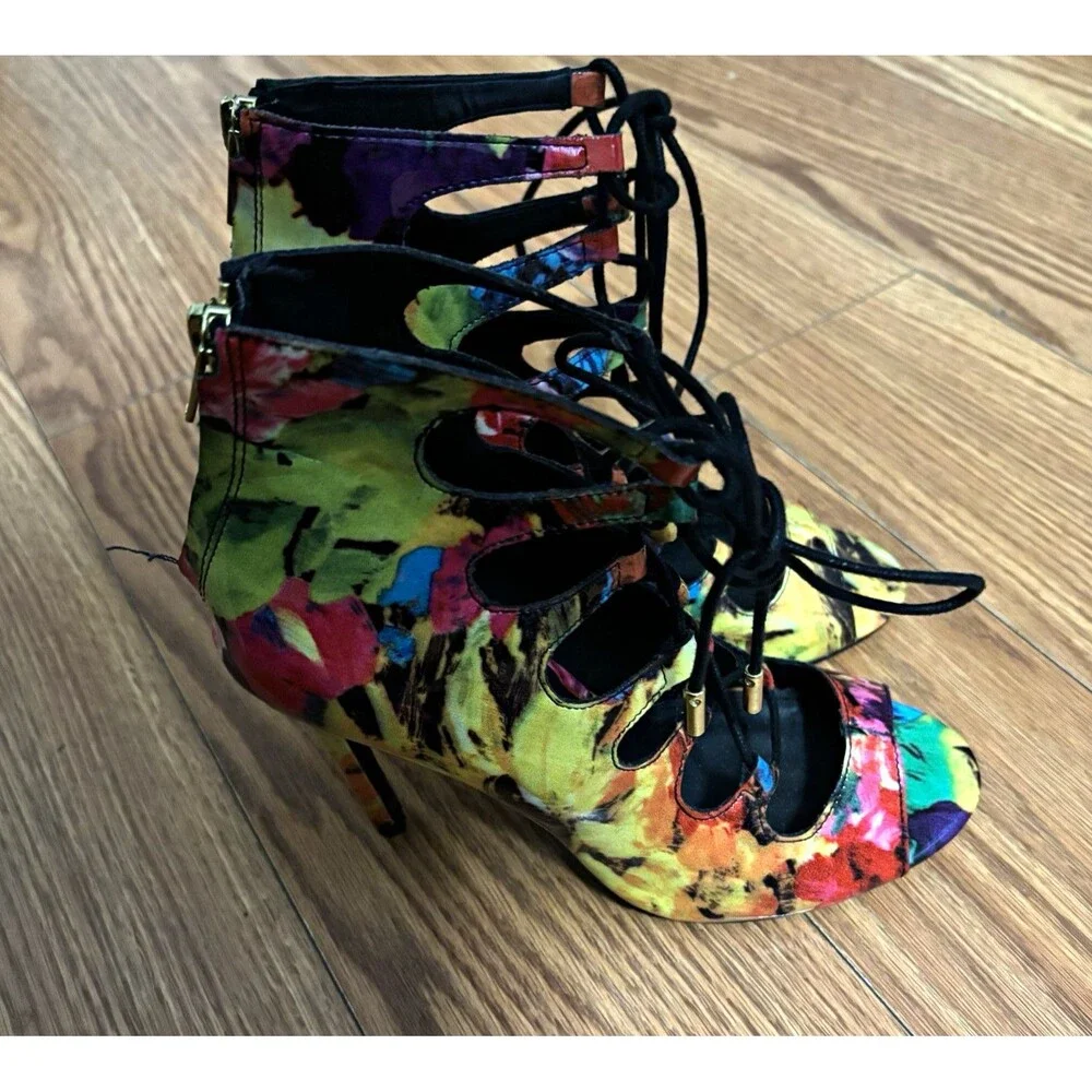 Steve Madden Women’s 7.5 Multicolor Floral Strappy Open Toe Lace-Up Heels